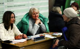 HR specialists tell interested parties about current vacancies