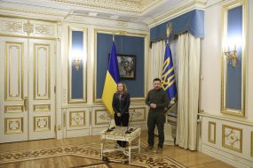 Nadia Calvino and Volodymyr Zelenskyy