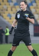 Referee Mykola Balakin