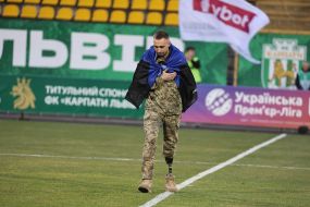 Ukrainian serviceman