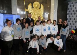 Olga Korol, Vitaliy Klychko, Charles Caissin