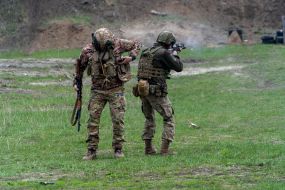 Instructors conduct field exercises in fire and tactical training in the Kharkiv region