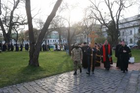 Participants of the Ecumenical Stations of the Cross for the prisoners, their families and the return of peace in Ukraine