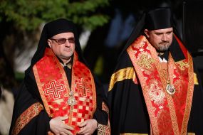 Священники