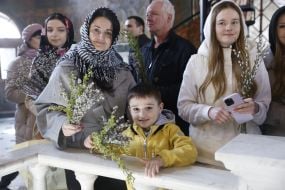 Kievans on Palm Sunday in the Kiev-Pechersk Lavra