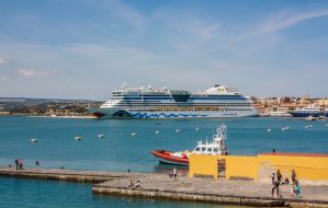 AIDAdiva "Sphinx" class cruise liner in the port of Syracuse