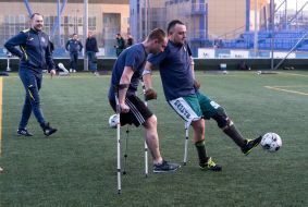 Training of the Nazlamni ampfootball team in Kharkiv,