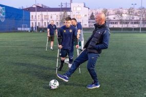 Training of the Nazlamni ampfootball team in Kharkiv,