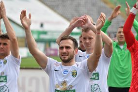 Football. FC Karpaty - FC Rukh