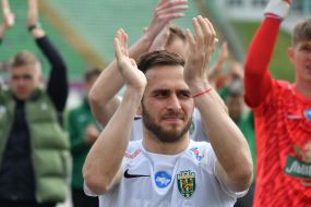 Football. FC Karpaty - FC Rukh