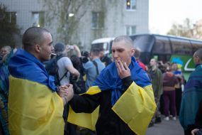 Ukrainian soldiers who returned to Ukraine from Russian captivity
