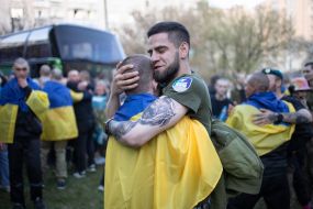 Ukrainian soldiers who returned to Ukraine from Russian captivity