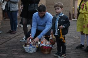 Blessing of Easter baskets in Kyiv