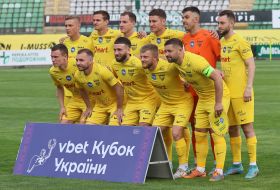 FC Bukovyna (Chernivtsi) players