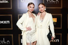 Duet "Anna-Maria"