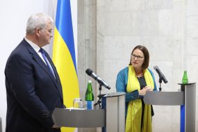 Andriy Sybiga and Yuriko Bakes