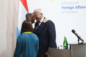 Xavier Bettel, Andriy Sybiga and Yuriko Bakes