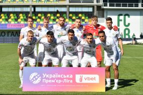 Players of FC Karpaty (Lviv)