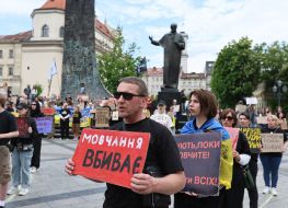 Action in support of prisoners