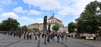 Action in support of prisoners