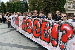 Action in support of prisoners