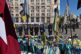 Honoring the memory of fallen soldiers