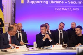 Friedrich Merz, Emmanuel Macron, Volodymyr Zelensky