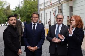 Volodymyr Zelensky, Emmanuel Macron and Keir Starmer
