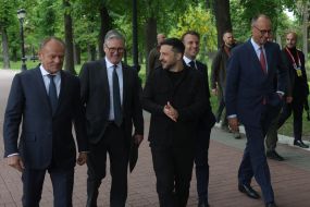 Friedrich Merz, Volodymyr Zelensky, Emmanuel Macron, Keir Starmer and Donald Tusk