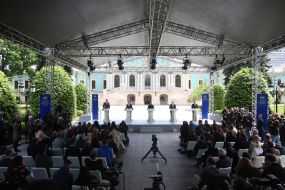 Press conference after the meeting of the leaders of the "coalition of the willing" countries