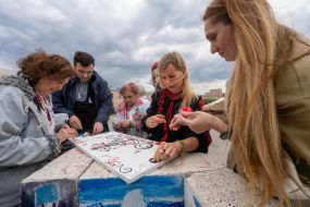 Participants in the celebration of Vyshyvanka Day in Kharkiv
