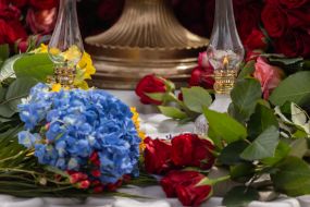 Квіти і лампадки