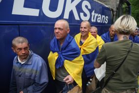 Prisoners of war of the second stage of the 1000-for-1000 prisoner exchange were met in Kyiv
