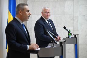 Hakan Fidan and Andriy Sybiga