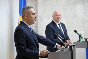 Hakan Fidan and Andriy Sybiga