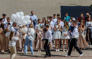 Выпускники