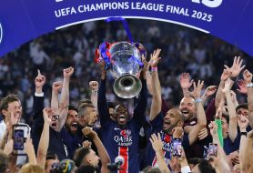 PSG players celebrate victory