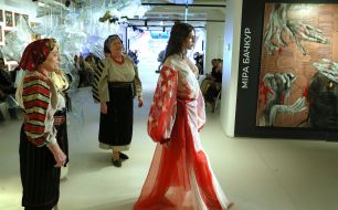 Fashion performance by Ukrainian designer Oksana Karavanska "Dürer. Angels. Temptresses" in Lviv