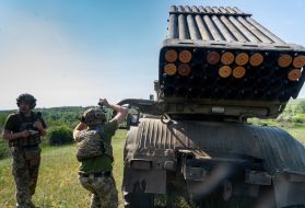 Soldiers of the 30th Separate Mechanized Brigade