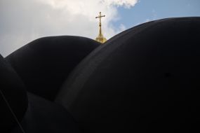 Інсталяція "Black Cloud" ("Чорна хмара")