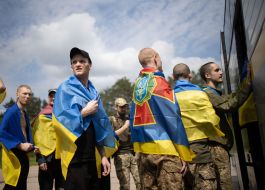 Ukrainian soldiers who returned to Ukraine from Russian captivity