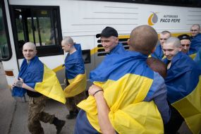 Ukrainian soldiers who returned to Ukraine from Russian captivity