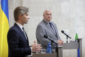 Andriy Sybiga, Kęstutis Budris