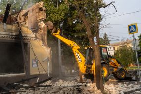 Eliminating the consequences of Russia's night attack on Kharkiv