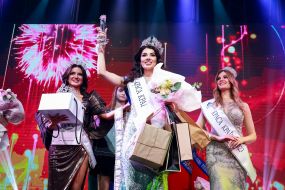 Alina Varenik, Victoria Denisova and Galina Zaiva