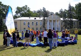 Participants of the event on the occasion of the 100th anniversary of the Artek children's center