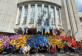 Participants of the event on the occasion of the 100th anniversary of the Artek children's center