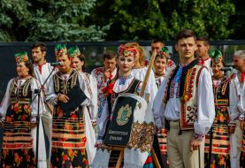 PArtists of the Honored Academic Transcarpathian Folk Choir