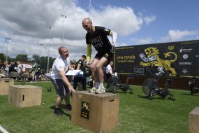 Participants of the "Hero Games" competition