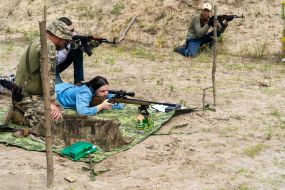Students of the Kharkiv Regional Center for National Resistance Training at training